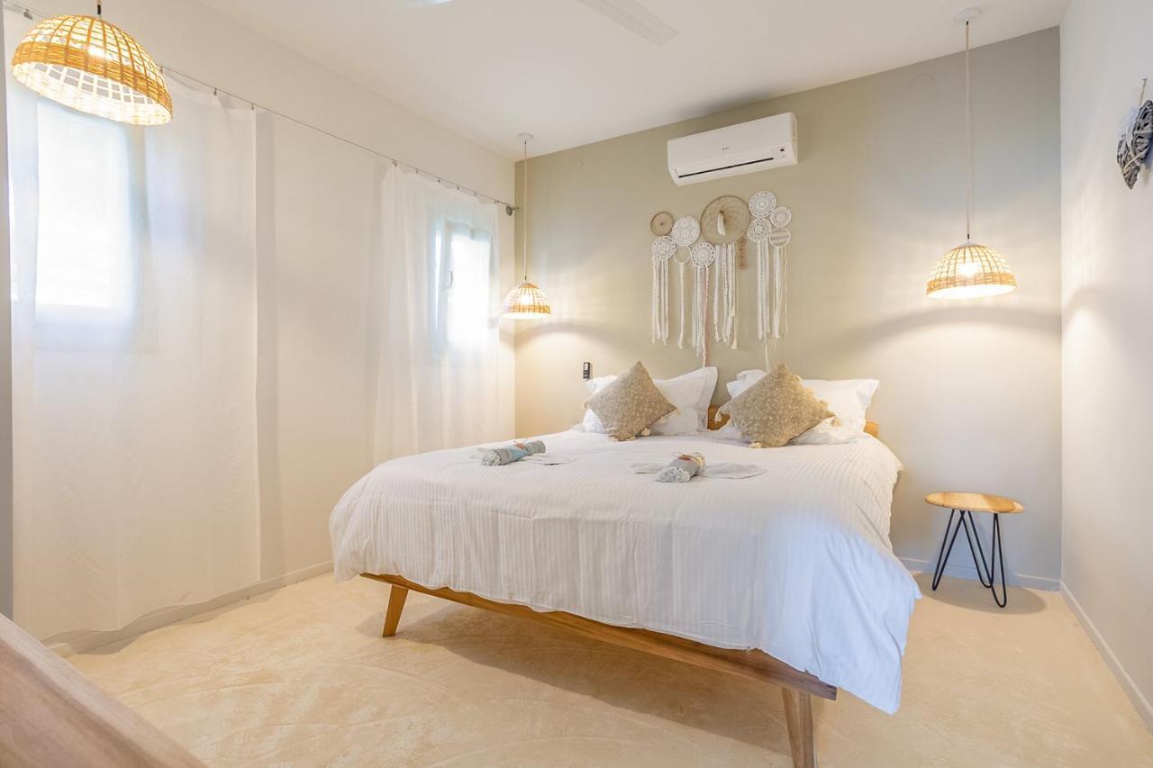 Sea And Sun Luxury Pools' Villas Khorevtón Ngoại thất bức ảnh